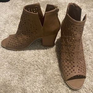 Sugar 9M open toe bootie